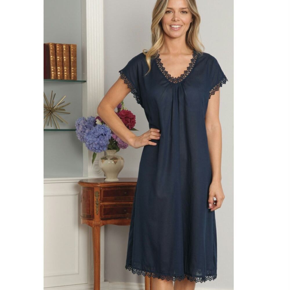 SCHWEITZER Linen Museeta Luxury Navy Blue, Size Medium, Nightgrown